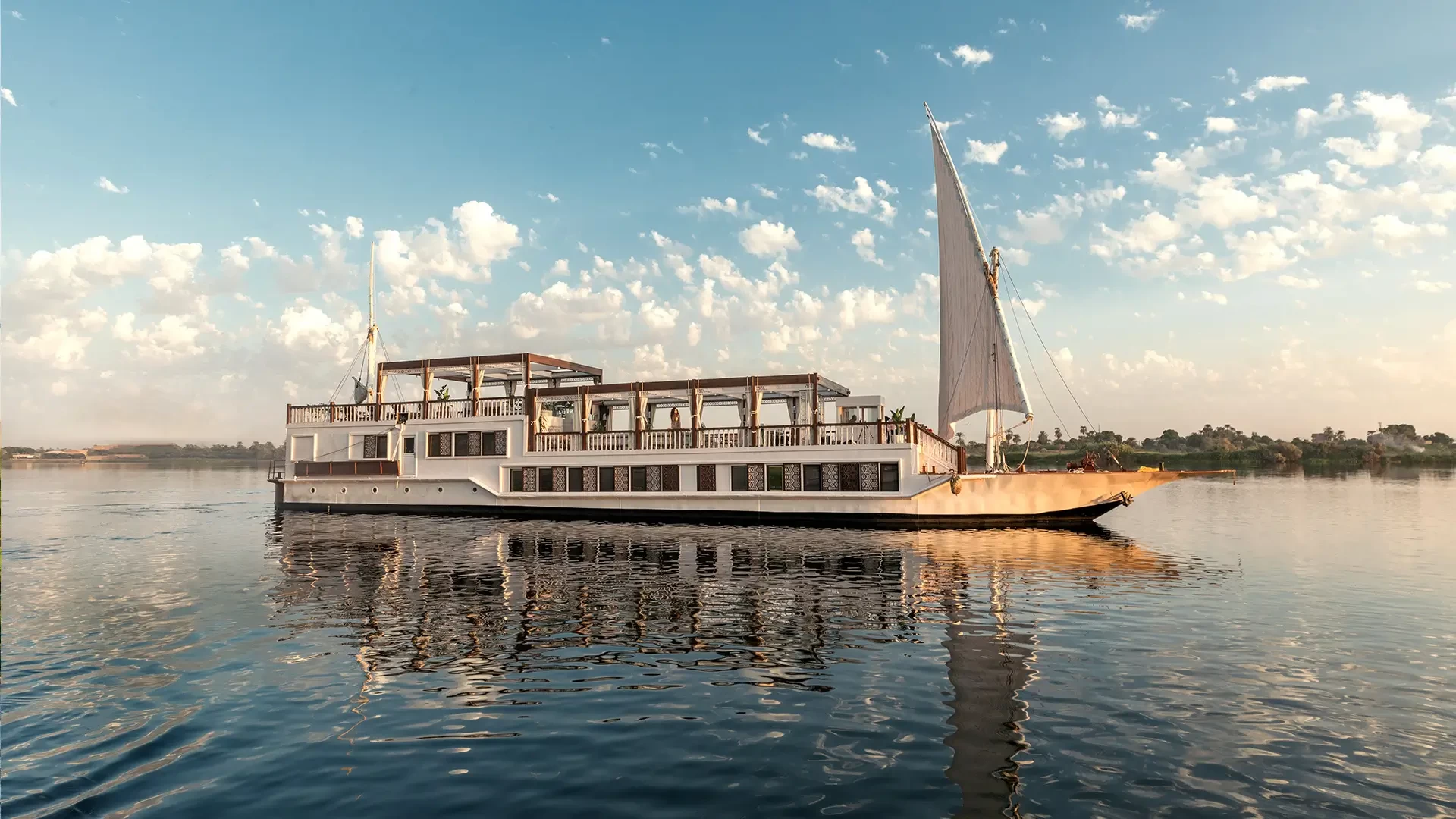 Dahabyia Nile Cruise